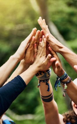 40001百老汇·(电子游戏)集团公司